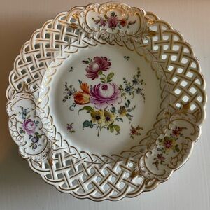 VTG Royal Vienna Floral Porcelain Decorative 7” Plate